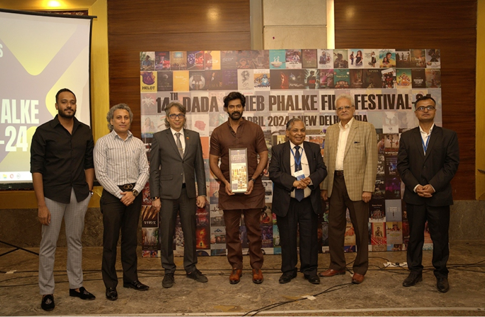 ట్విట్టర్‌(ఎ...